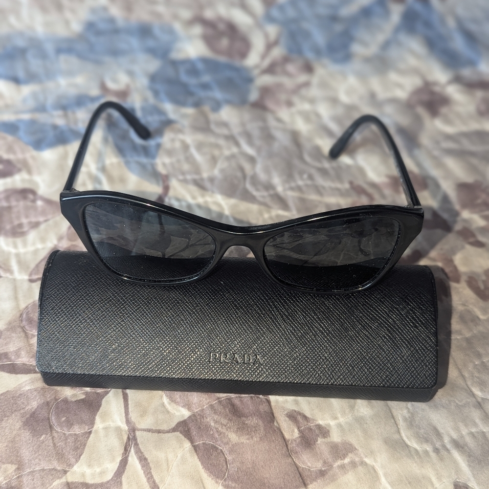 Prada Made In Italy VPR 11X Women's Sunglasses